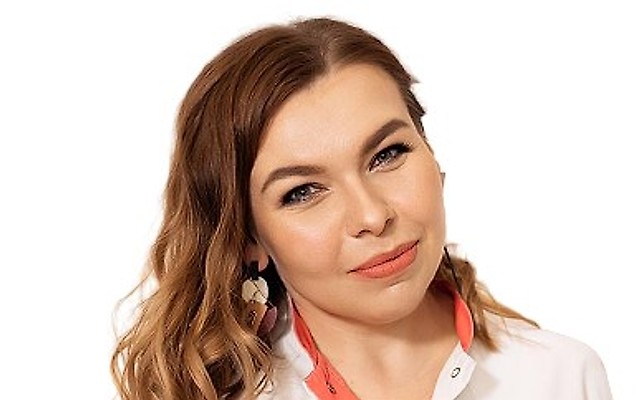 Попова Елена Николаевна