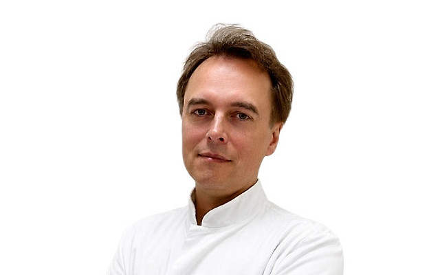 Ефремов Дмитрий Николаевич